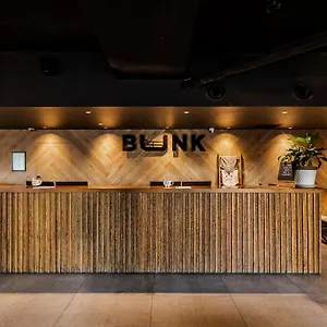 Bunk Surfers Paradise Backpacker Hostel Gold Coast