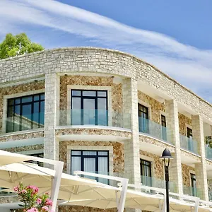 4* Hotel Valta